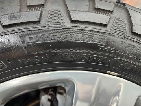 Used 2015 Ford F150 Platinum w/ Equipment Group 701A Luxury AWD/4WD image 46