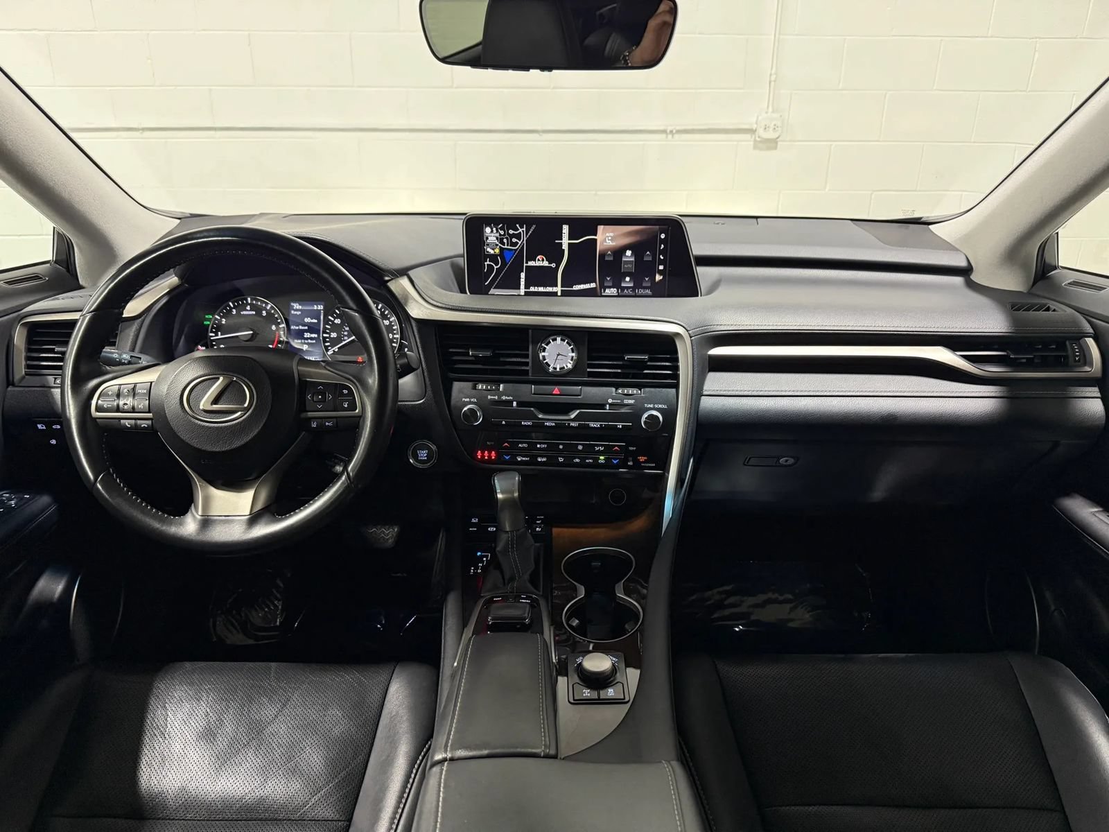 Used 2017 Lexus RX 350 AWD w/ Premium Package image 18