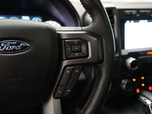 Used 2018 Ford F150 Lariat w/ Equipment Group 502A Luxury image 17