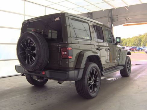 Used 2021 Jeep Wrangler Unlimited Sahara w/ Cold Weather Group AWD/4WD image 2