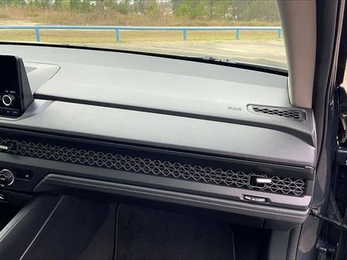 Used 2023 Honda Accord EX image 15