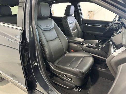 Used 2022 Cadillac XT5 Premium Luxury AWD/4WD image 25
