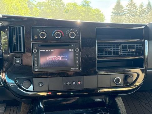 Used 2014 GMC Savana 1500 RWD image 8