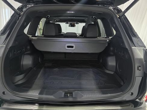 Certified 2025 Subaru Forester Limited w/ Popular Package AWD/4WD image 18