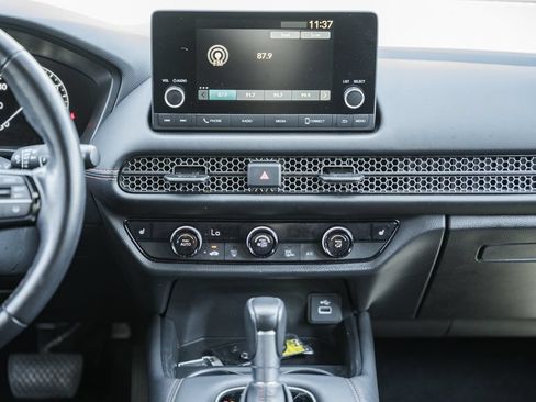 Certified 2025 Honda HR-V Sport image 18