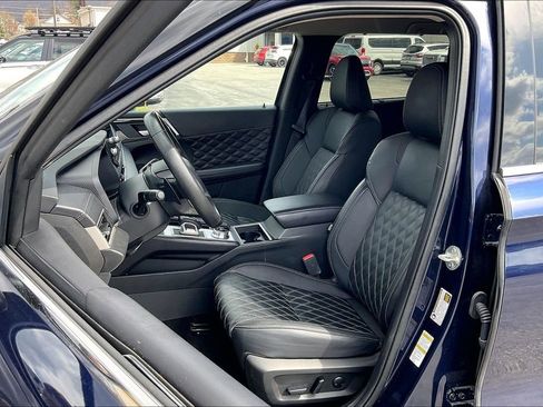 Used 2024 Mitsubishi Outlander SEL image 23