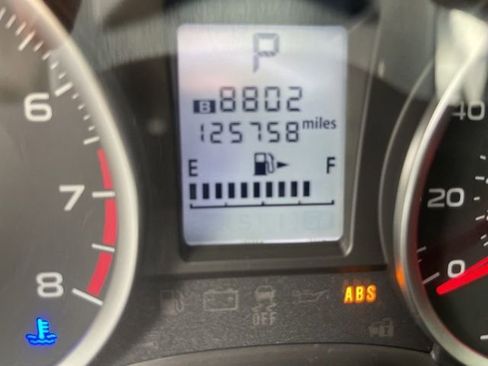 Used 2014 Subaru Crosstrek 2.0i Premium w/ Moonroof Package AWD/4WD image 7