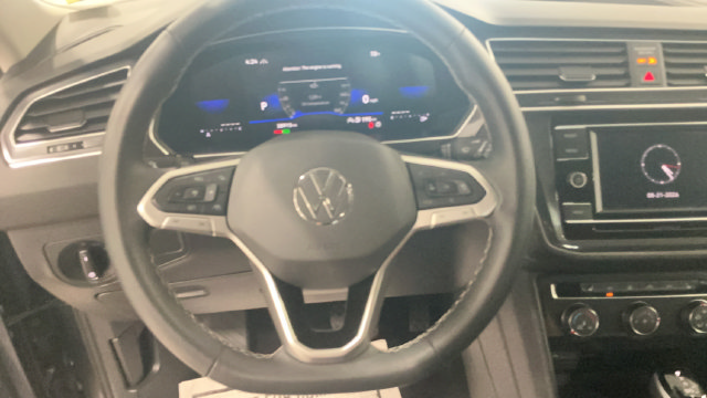 Certified 2024 Volkswagen Tiguan S AWD/4WD image 17