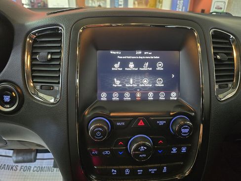 Used 2018 Dodge Durango GT image 27