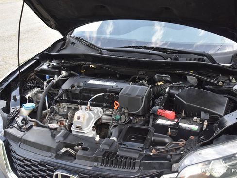 Used 2015 Honda Accord EX image 29