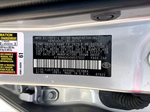 Used 2025 Toyota Camry LE FWD image 34