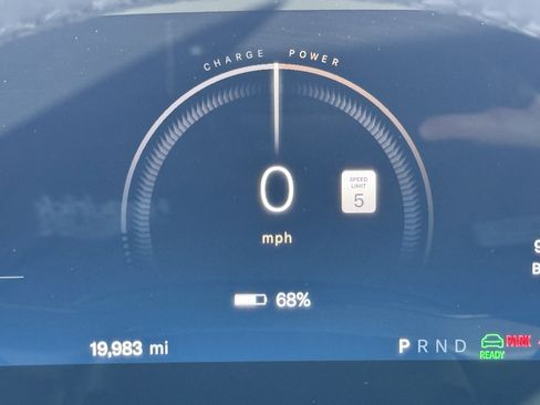 Used 2024 Lucid Air Touring image 24