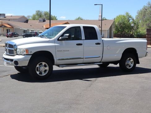 Used 2005 Dodge Ram 2500 Truck SLT image 10