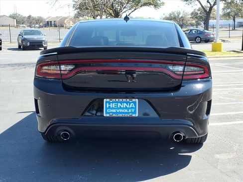 Used 2023 Dodge Charger GT w/ Plus Group image 10