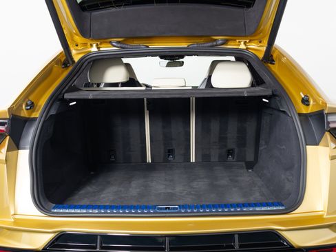 Used 2023 Lamborghini Urus S AWD/4WD image 75