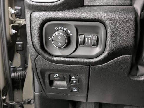 Used 2026 RAM 1500 Big Horn AWD/4WD image 23
