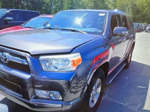 Used 2013 Toyota 4Runner SR5 w/ Convenience Pkg AWD/4WD image 15