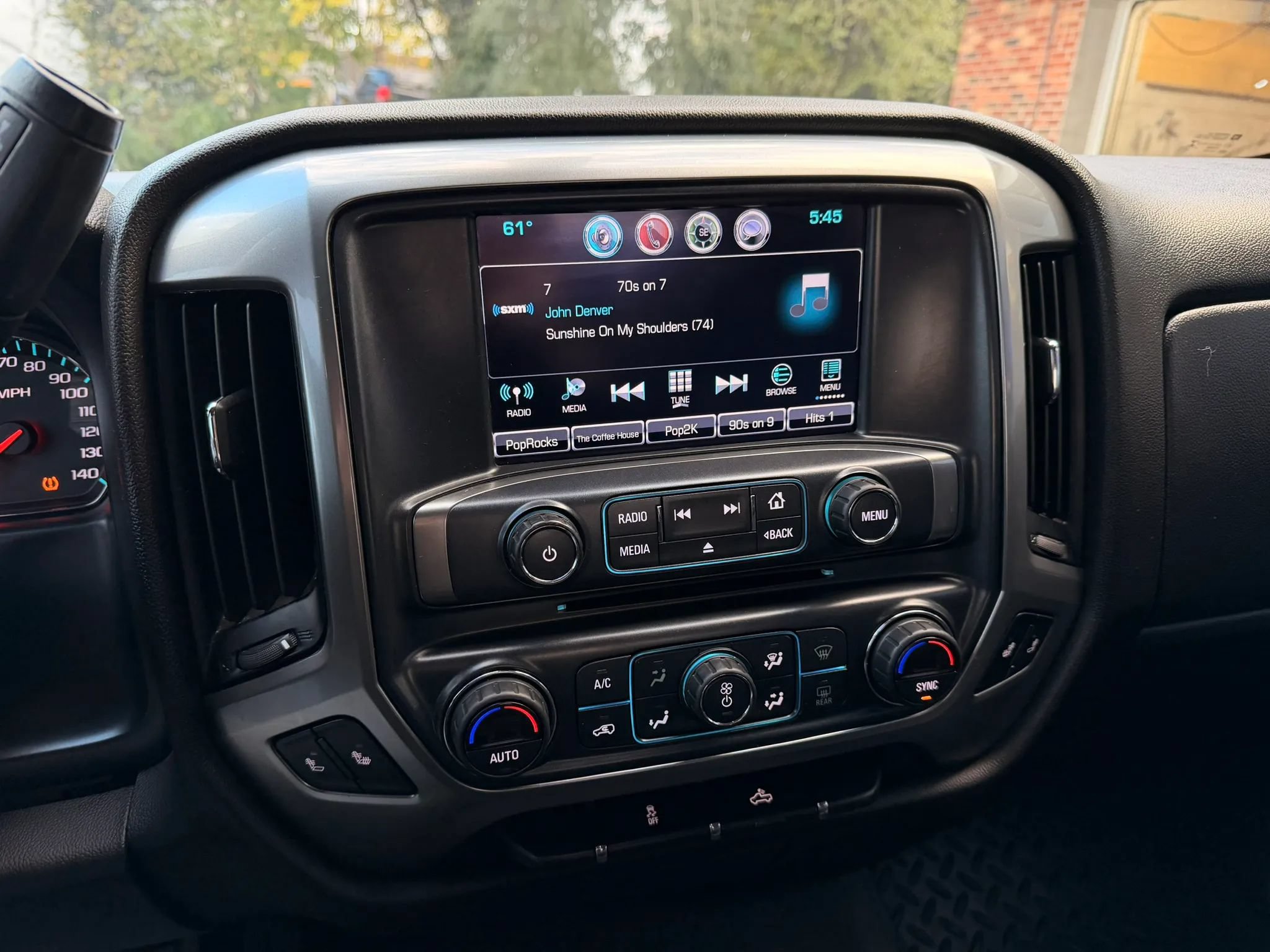 Used 2019 Chevrolet Silverado 2500 LT w/ All Star Edition AWD/4WD image 15