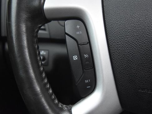Used 2010 Chevrolet Traverse LT w/ Personal Connectivity Package AWD/4WD image 26