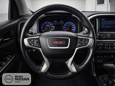 Used 2019 GMC Canyon Denali image 8