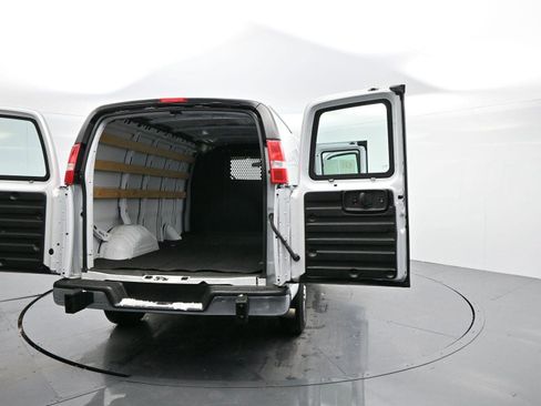 Used 2023 Chevrolet Express 2500 w/ Driver Convenience Package image 38