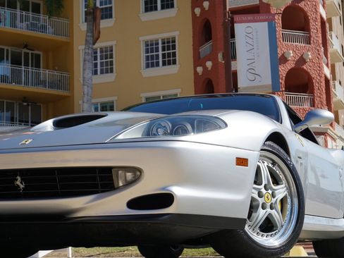 Used 2000 Ferrari 550 Maranello Maranello image 22
