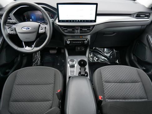 Certified 2025 Ford Escape Active w/ Tech Pack #1 AWD/4WD image 13
