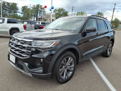 Used 2026 Ford Explorer Active w/ Active Comfort Package
