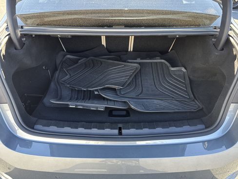 Used 2023 BMW 330e w/ Premium Package image 23