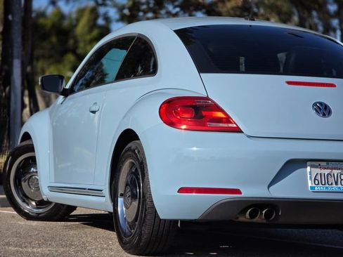 Used 2012 Volkswagen Beetle 2.5 FWD image 13