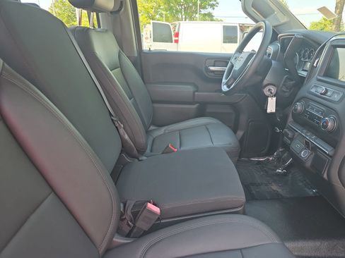 Used 2019 Chevrolet Silverado 1500 W/T w/ WT Fleet Convenience Package AWD/4WD image 10