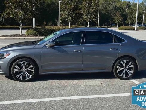 Used 2020 Volkswagen Passat 2.0T SEL image 5
