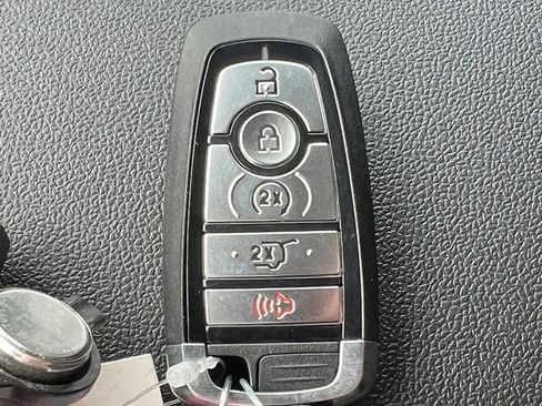 New 2026 Ford Escape SE image 21