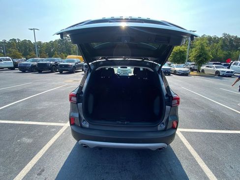 Certified 2025 Ford Escape Active w/ Tech Pack #1 FWD image 27
