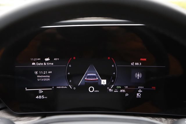 Used 2025 Audi Q5 Premium w/ Convenience Package AWD/4WD image 24