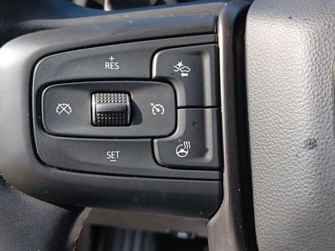 Used 2023 GMC Sierra 1500 AT4 w/ AT4 Premium Package image 13