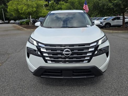 Used 2026 Nissan Rogue SV w/ Cold Weather Package FWD image 8