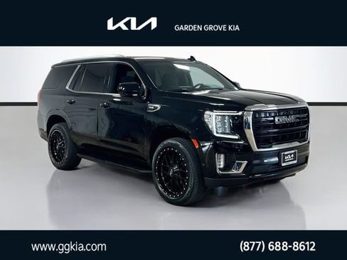 Used 2021 GMC Yukon SLE RWD image 1