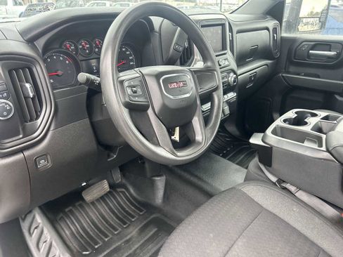 Used 2022 GMC Sierra 2500 Pro w/ Fleet Convenience Package image 10