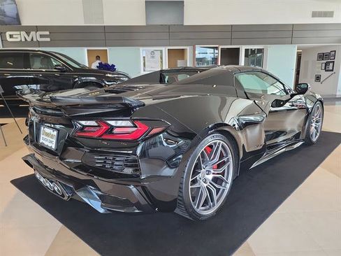 Used 2023 Chevrolet Corvette Z06 w/ Battery Protection Package image 6