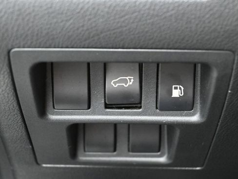 Used 2013 Lexus RX 450h AWD w/ Navigation Pkg image 16