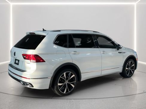 Certified 2023 Volkswagen Tiguan SEL R-Line AWD/4WD image 6