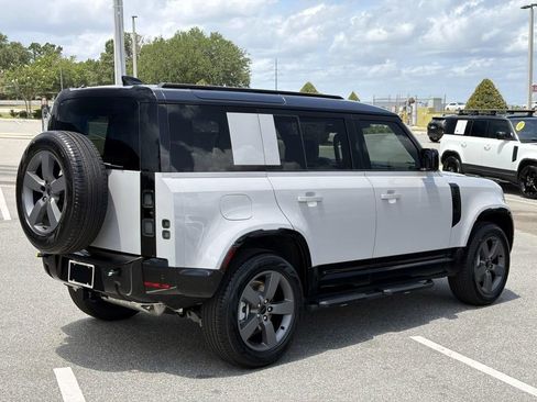 New 2026 Land Rover Defender 110 X-Dynamic SE AWD/4WD image 5