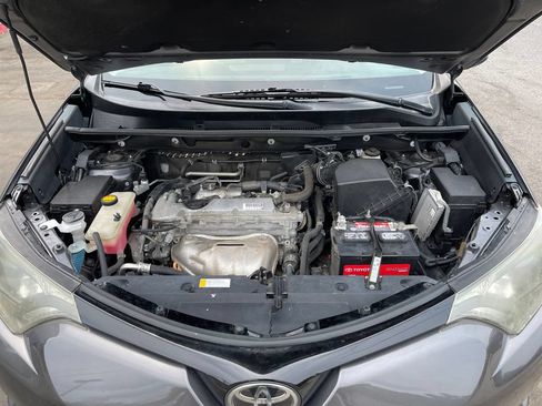 Used 2018 Toyota RAV4 Adventure w/ Plus Extra Value Package AWD/4WD image 13