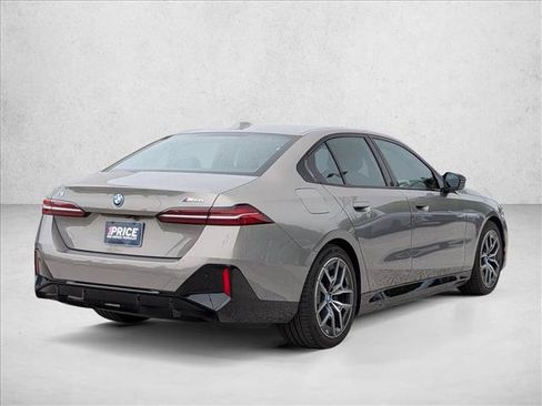 Used 2025 BMW i5 M60 AWD/4WD image 5