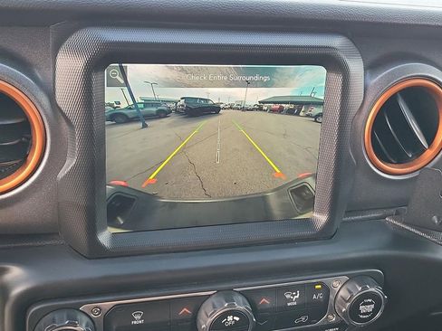 Used 2022 Jeep Gladiator Mojave w/ Trailer Tow Package image 7