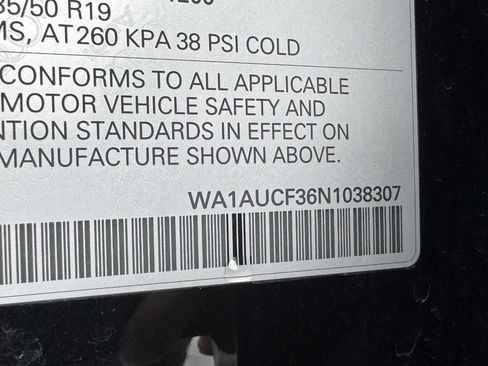 Used 2022 Audi Q3 2.0T Premium image 24