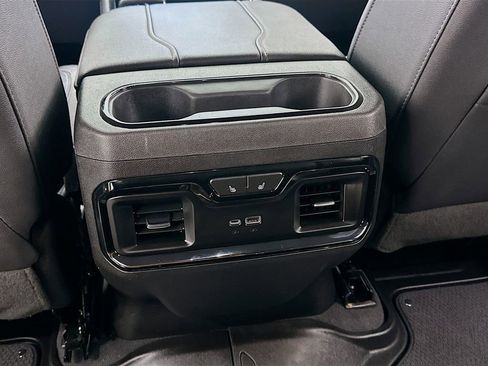 Used 2023 GMC Sierra 1500 AT4 AWD/4WD image 26