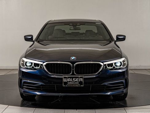 Used 2020 BMW 540i xDrive w/ Premium Package AWD/4WD image 2