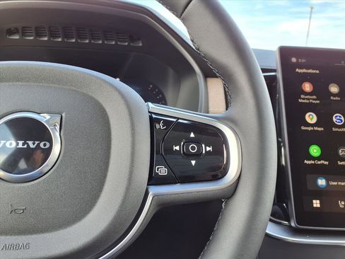 New 2026 Volvo XC90 B5 Plus image 16